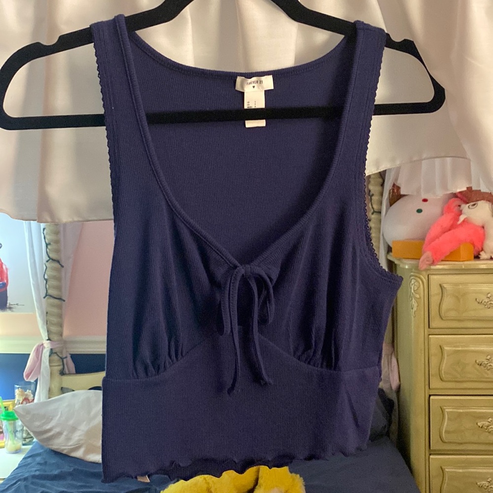 FOREVER 21 Cropped Tank Top